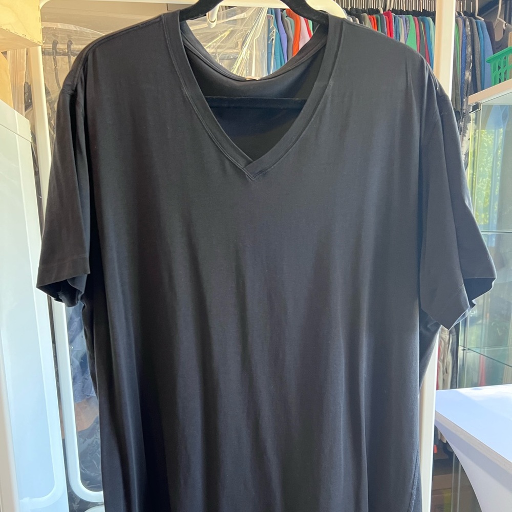 XXL Men’s Lululemon TShirt EUC